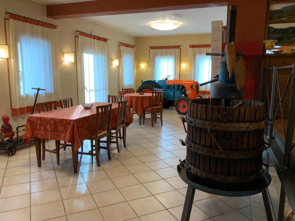 La Valdella Bed & Breakfast Valdobbiadene Bagian luar foto